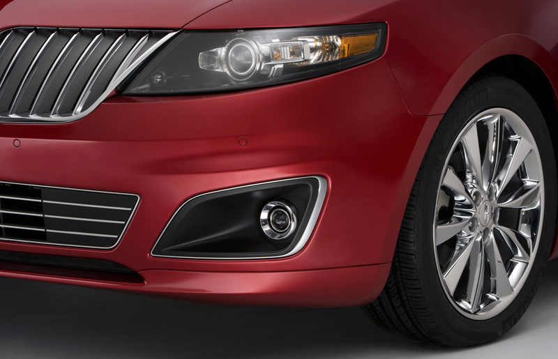Illustration for article titled 2010 Lincoln MKS: EcoBoost Comes To The MKS